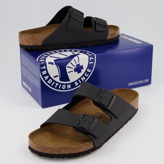 BIRKENSTOCK Men's Black Arizona Two Strap Sandals, Size: 7