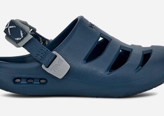 TEVA ApreAqua Closed-Toe Water Sandals in Blue Opal, Size 9