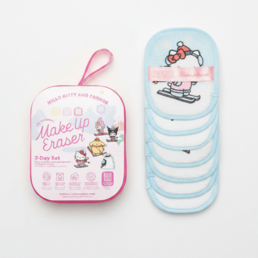 Makeup Eraser Hello Kitty & Friends Aspen Vacation 7-Day Set © Sanrio Colour: Purple