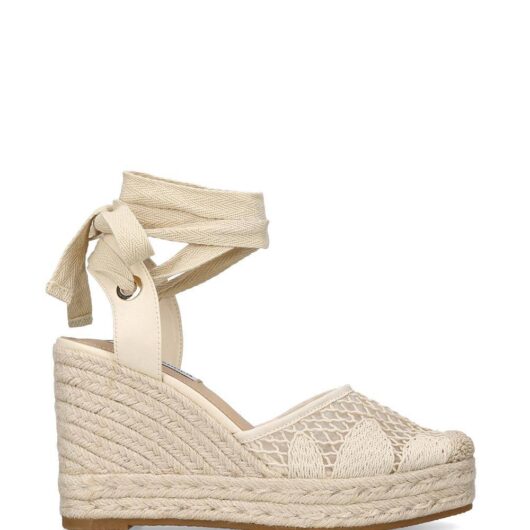 STEVE MADDEN Women's 'Osborn Cream' Fabric Sandals in Cream | Size: 4