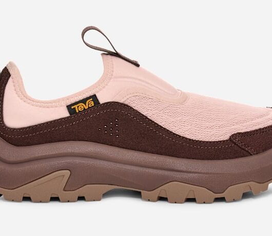 Women's TEVA Hurricane Daybreaker Slip On Shoes in Deep Mahogany/Rose Smoke, Size 8